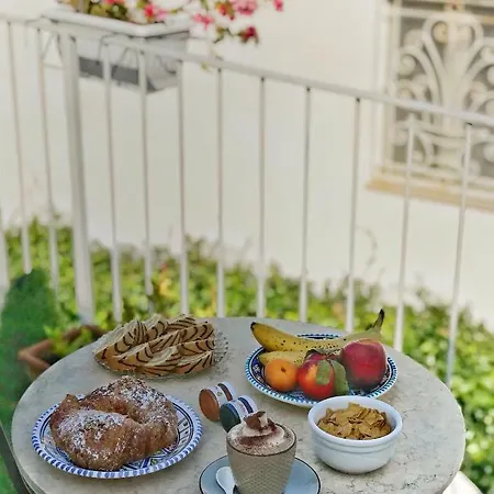 Pollio أناكابْري