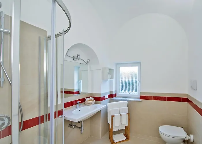 Pollio אנה קאפרי